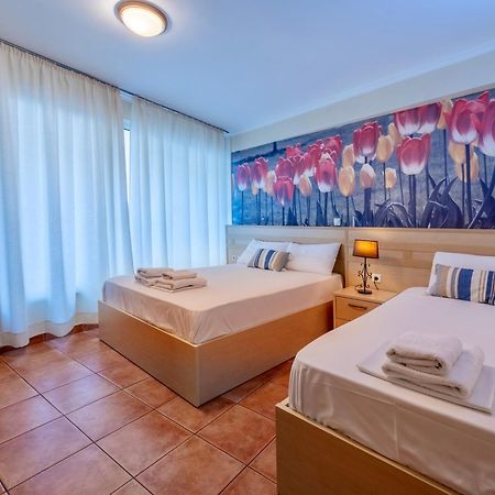 Fontana Luxury Rooms Мітіліні Екстер'єр фото
