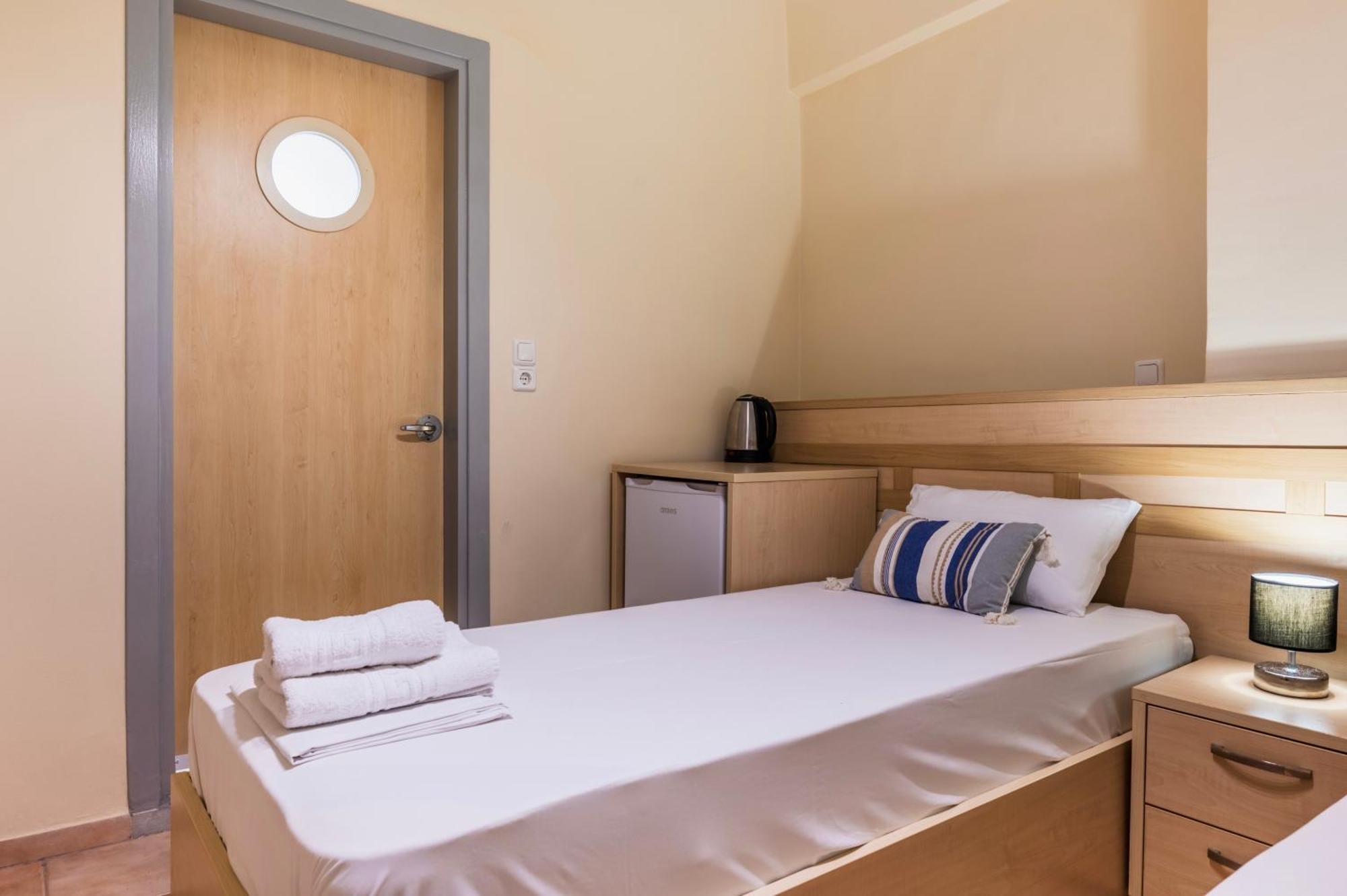 Fontana Luxury Rooms Мітіліні Екстер'єр фото