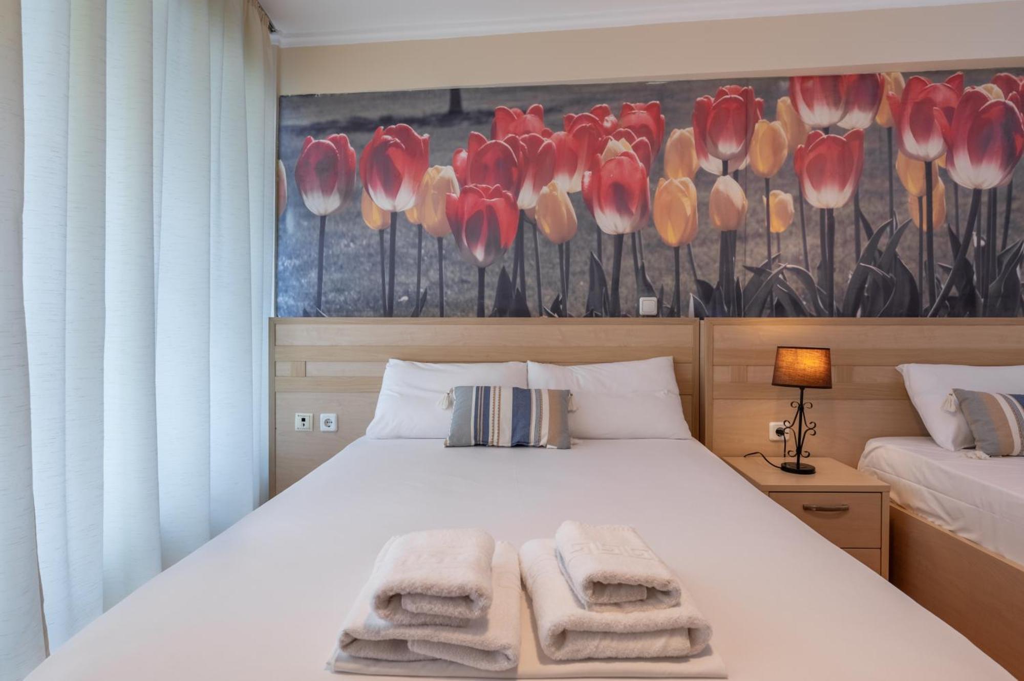 Fontana Luxury Rooms Мітіліні Екстер'єр фото