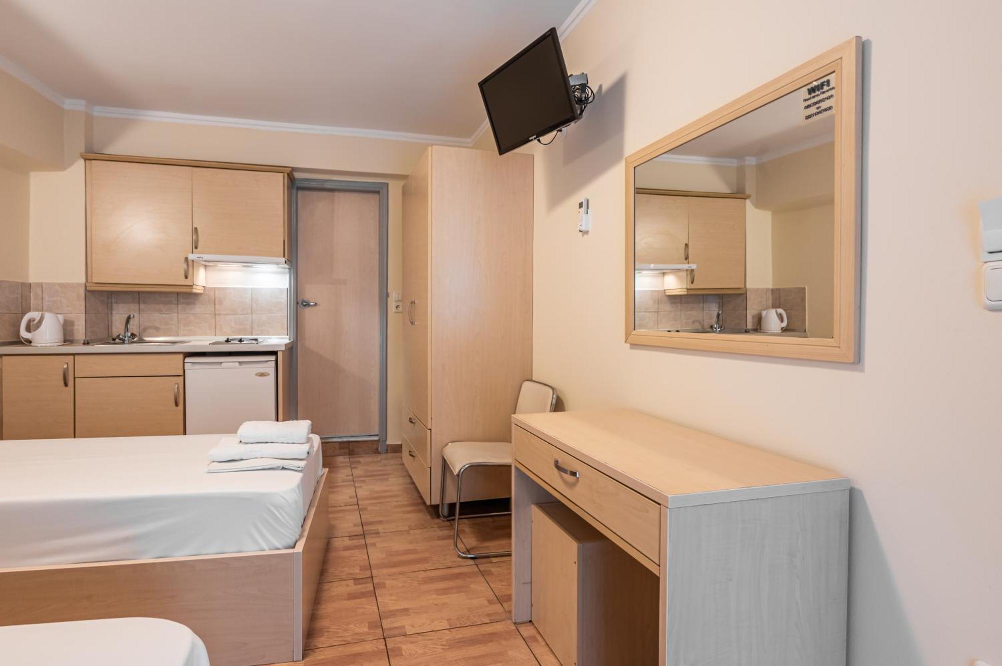 Fontana Luxury Rooms Мітіліні Екстер'єр фото